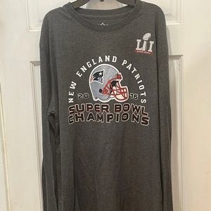 New England Patriots Super Bowl LI Champions Grey Sweatshirt Size XL